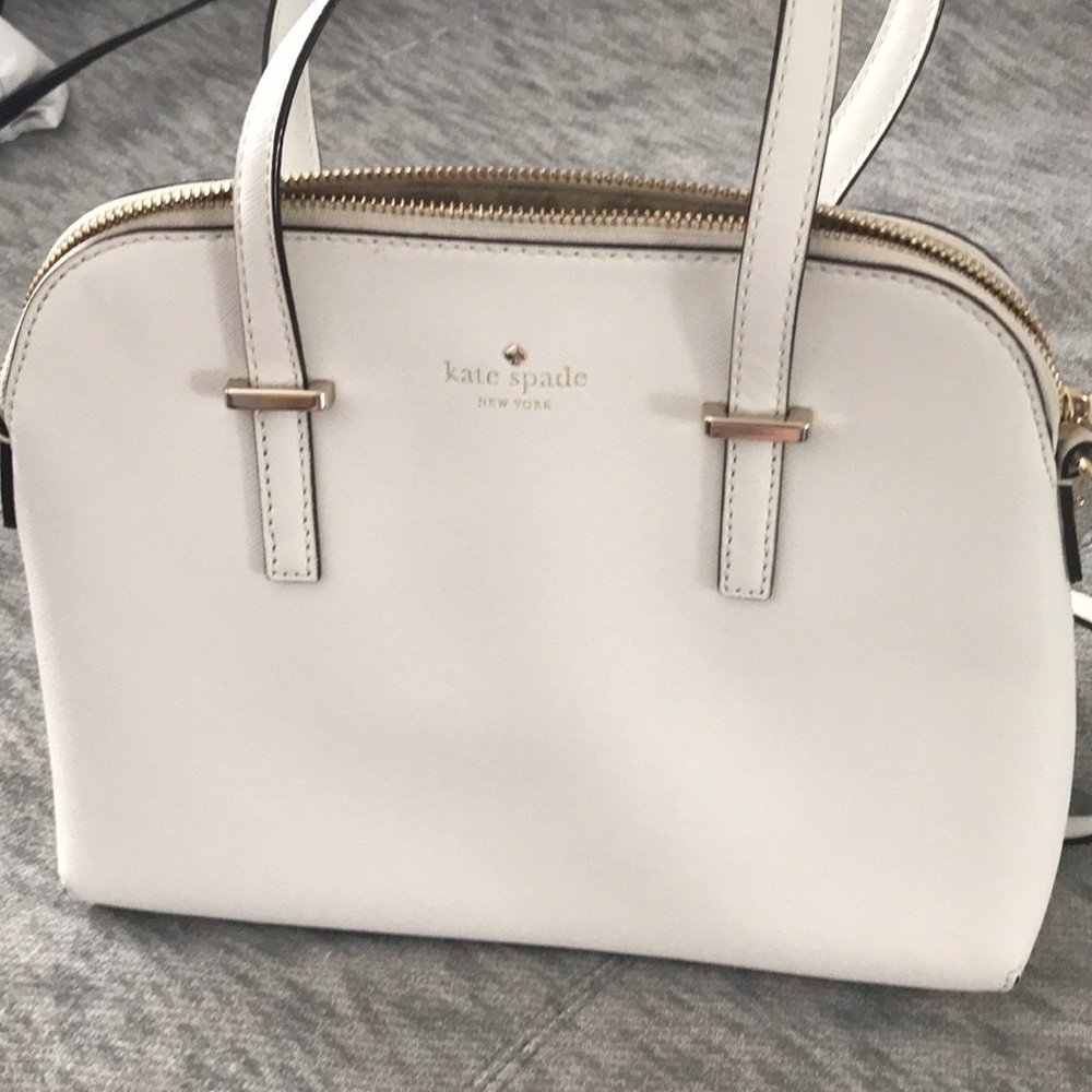 White Kate spade bag